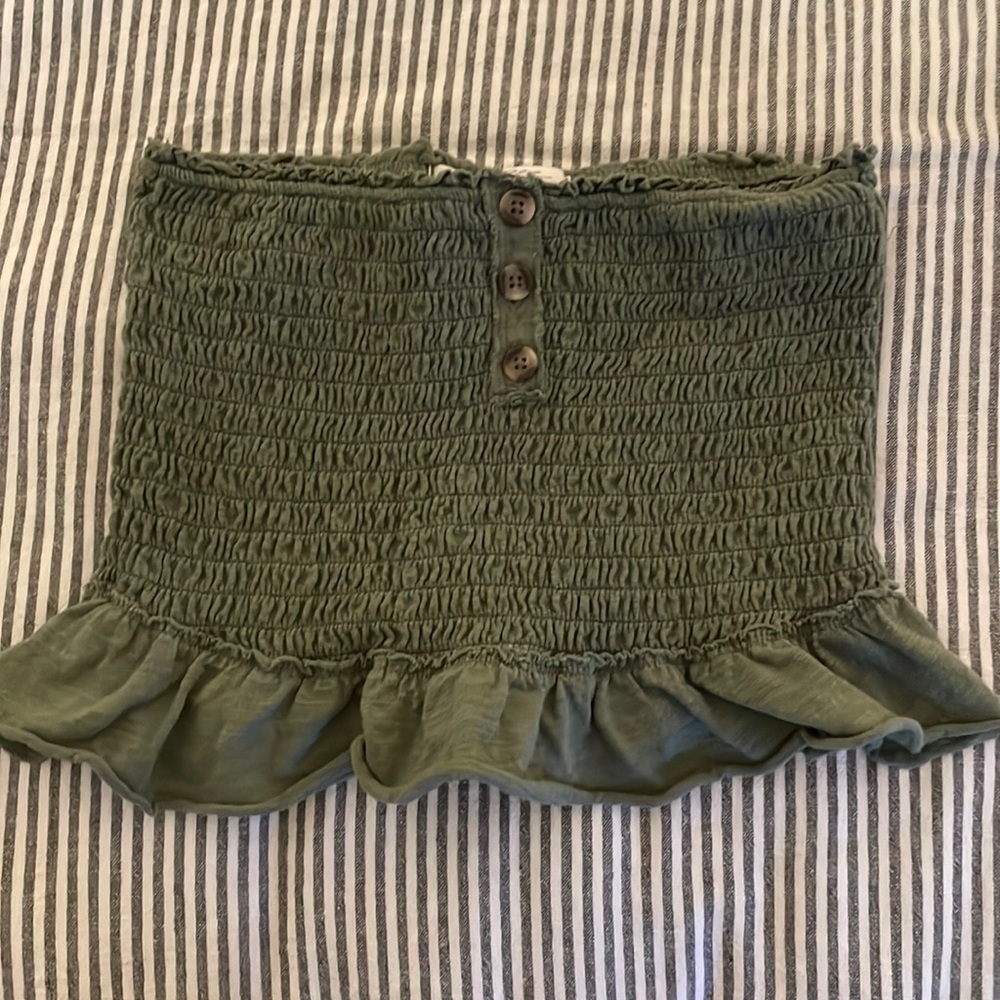 Free People crop top, size S, gently worn, perfect condition!